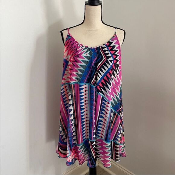Express Sleeveless Pleated Mini Dress sz Medium Geometric Pink Blue Flowy Swing - Picture 2 of 12